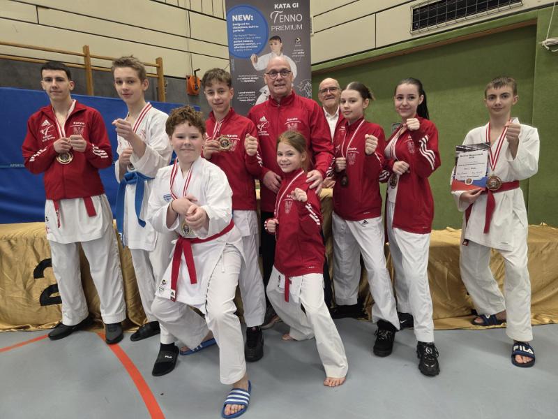 c6f80cc4-5f52-4e0e-b498-82f8f7885890